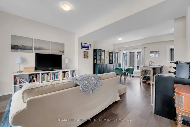 Additional image 19 of 19 Picardy Dr Unit 8