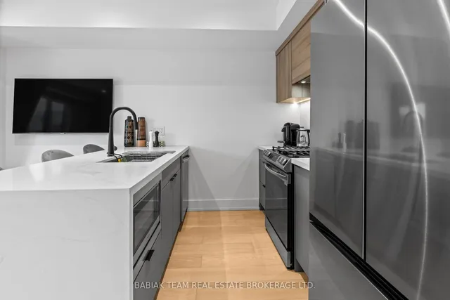 Additional image 17 of 37 Boustead Ave