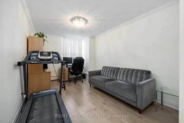 Additional image 11 of 151 La Rose Ave Unit 807