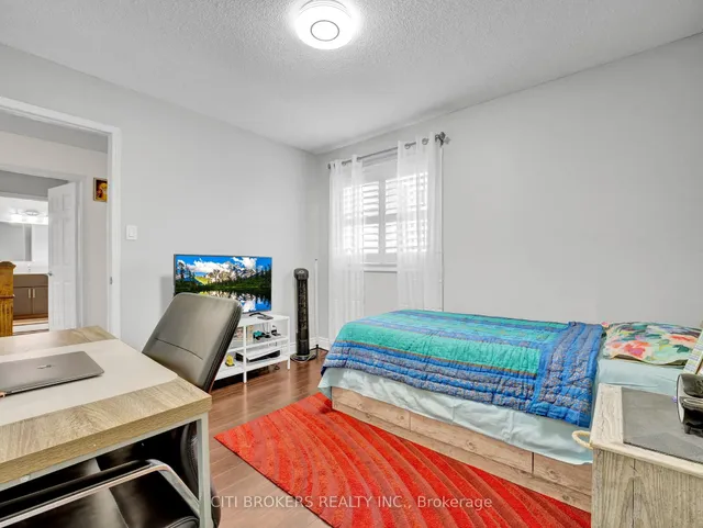 Additional image 25 of 123 Sal Circ