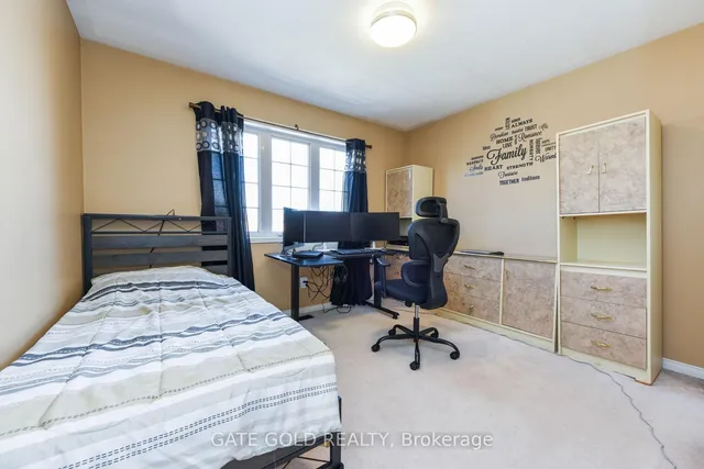 Additional image 29 of 30 Flurry Circ