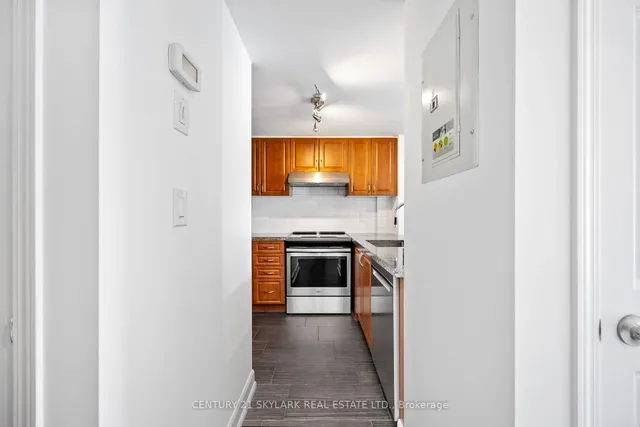 Additional image 9 of 3043 Finch Ave Unit 2027