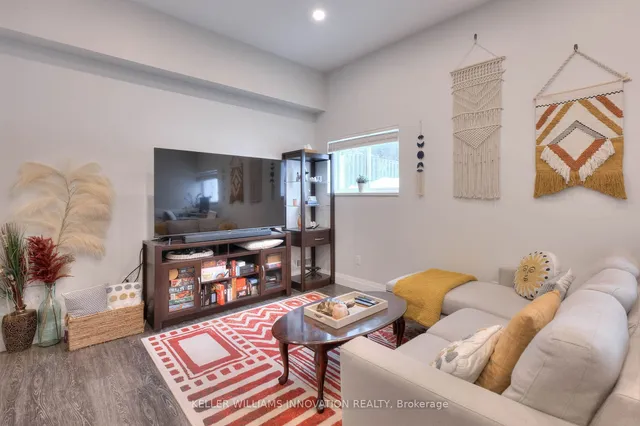 Additional image 18 of 62 Perth Rd