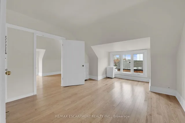 Additional image 25 of 59 Cannon St