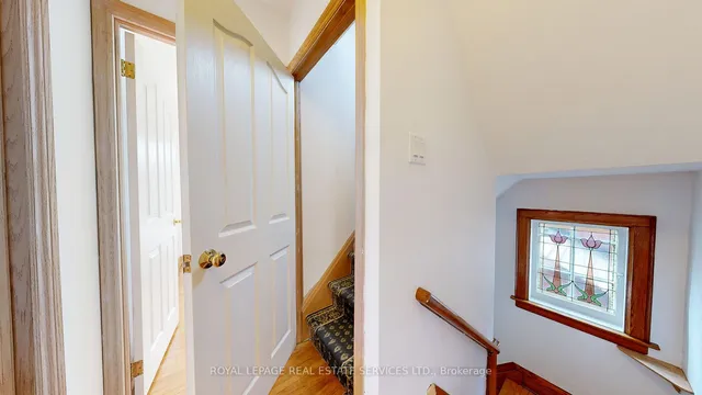 Additional image 32 of 216 Humberside Ave