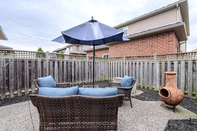 Additional image 41 of 229 Springvalley Cres