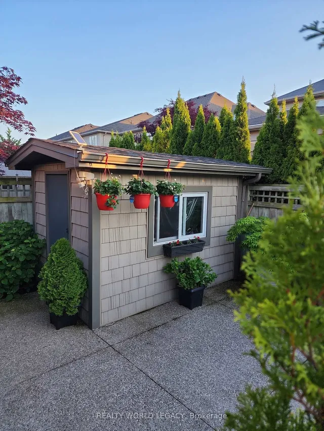 Additional image 43 of 59 Camp Dr