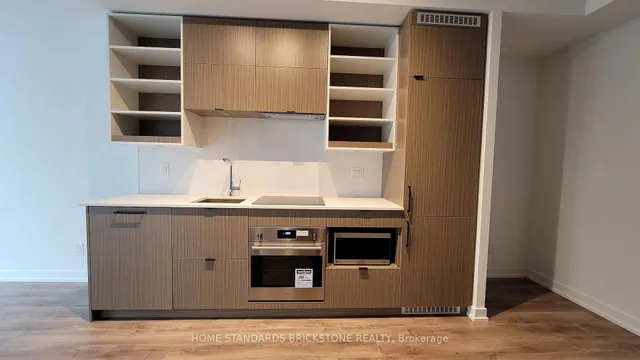 Additional image 18 of 20 Edward St Unit 1304