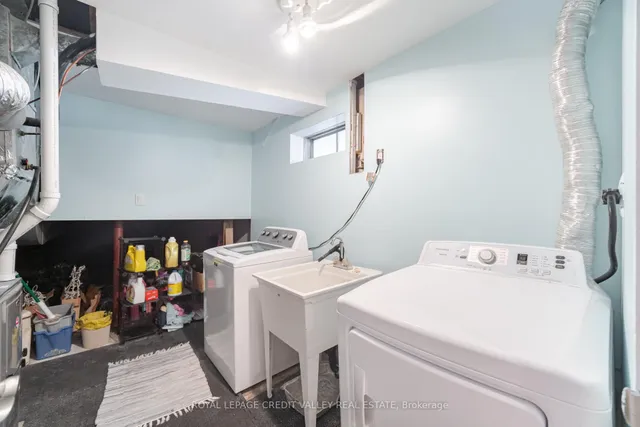 Additional image 43 of 54 Gondola Cres