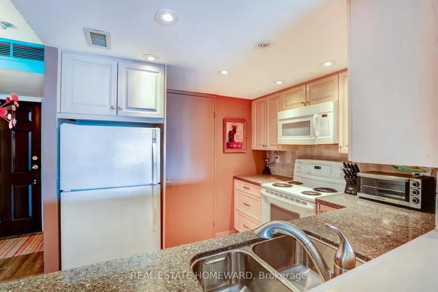 Additional image 9 of 65 Scadding Ave Unit 806