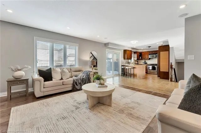 Additional image 21 of 7 Bocelli Cres