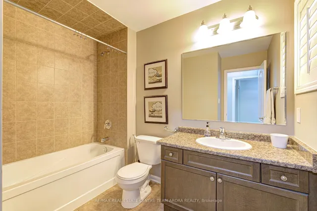 Additional image 33 of 23 Berberis Cres