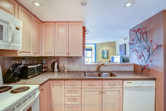 Additional image 6 of 65 Scadding Ave Unit 806