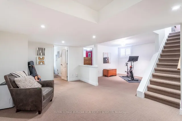 Additional image 17 of 721 Courtland Pl