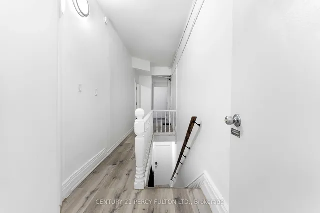 Additional image 18 of 47 Grange Ave