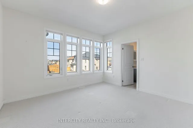 Additional image 24 of 28 Ezra Cres