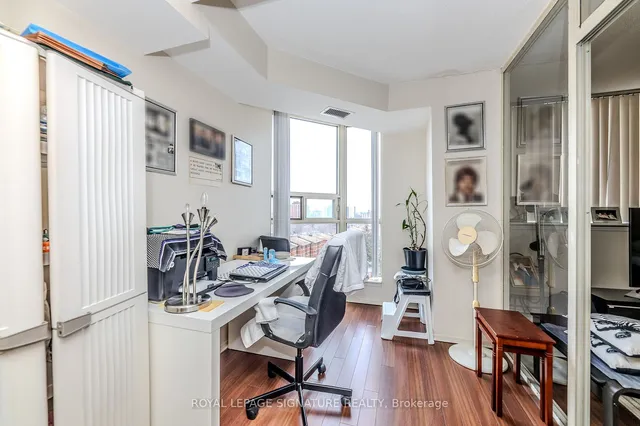 Additional image 19 of 2460 Eglinton Ave Unit 808