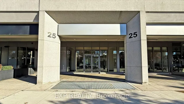 Additional image 3 of 25 Lower Simcoe St Unit 1106