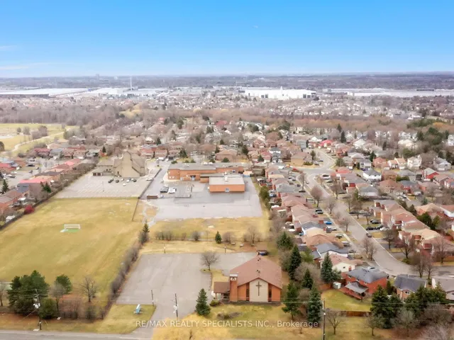 Additional image 49 of 19 Blenheim Dr