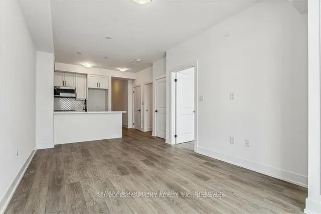 Additional image 10 of 470 Dundas St Unit 906