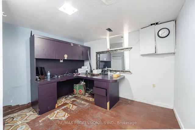 Additional image 42 of 483 Valermo Dr