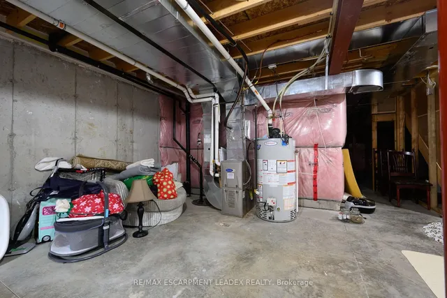 Additional image 32 of 71 Sonoma Valley Cres