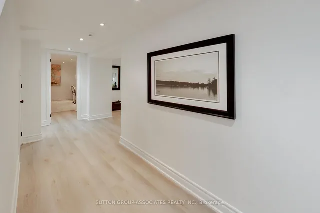 Additional image 32 of 9 Wellwood Ave