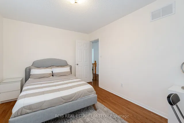 Additional image 31 of 36 Orangegrove Dr