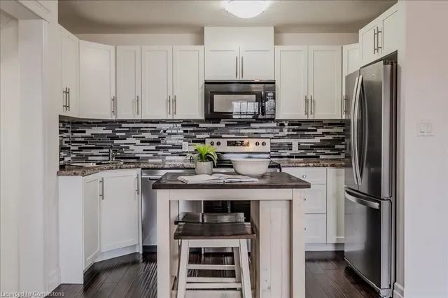 Additional image 12 of 275 Old Huron Rd Unit 12