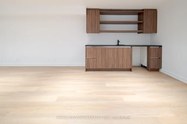 Additional image 29 of 44 Doris Dr