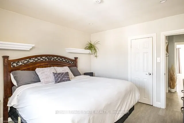 Additional image 16 of 134 Craigroyston Rd