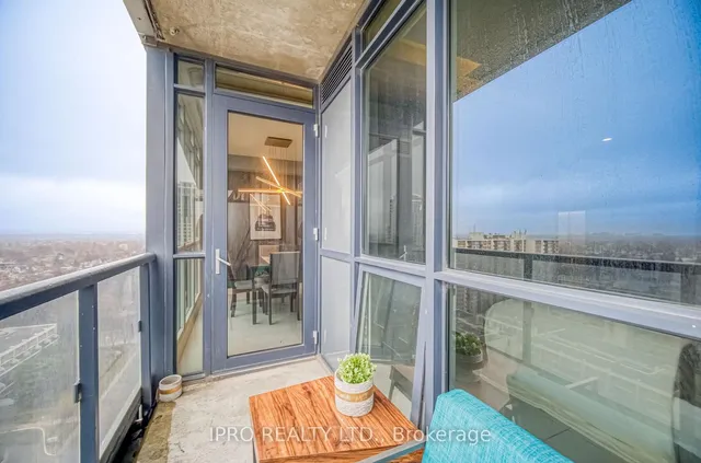 Additional image 25 of 1 Valhalla Inn Rd Unit 2008