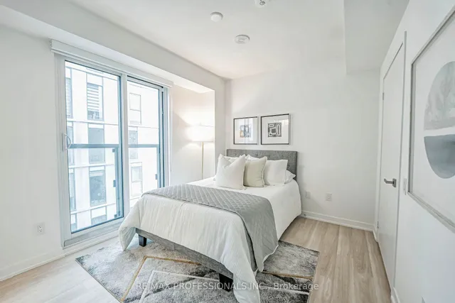 Additional image 10 of 500 Wilson Ave Unit 724