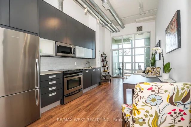 Additional image 15 of 380 Macpherson Ave Unit 333