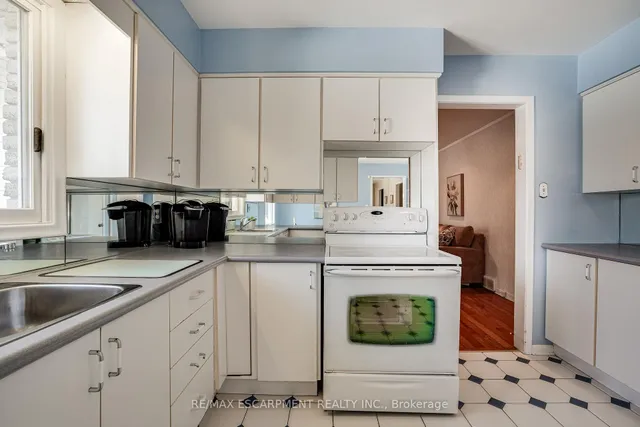 Additional image 15 of 25 ROBINHOOD Dr