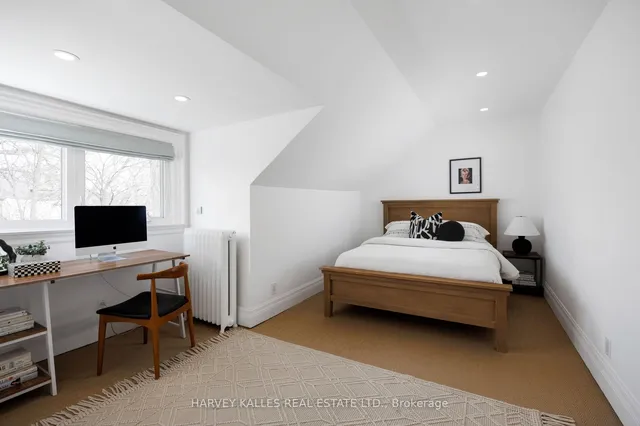 Additional image 31 of 11 Hawthorn Ave