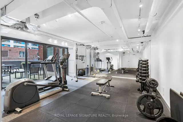 Additional image 28 of 32 Camden St Unit 206