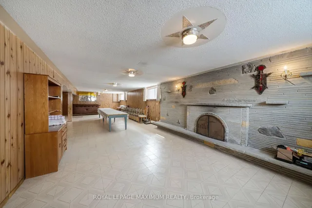 Additional image 30 of 28 Madron Cres