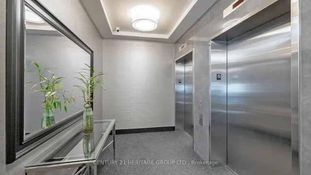 Additional image 3 of 1 Avondale Ave Unit 910