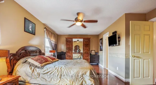 Additional image 26 of 36 Pacific Wind Cres