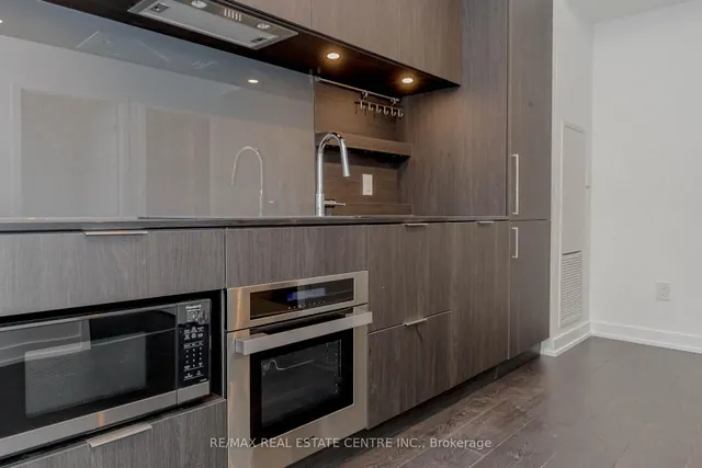 Additional image 18 of 28 Ann St Unit 310