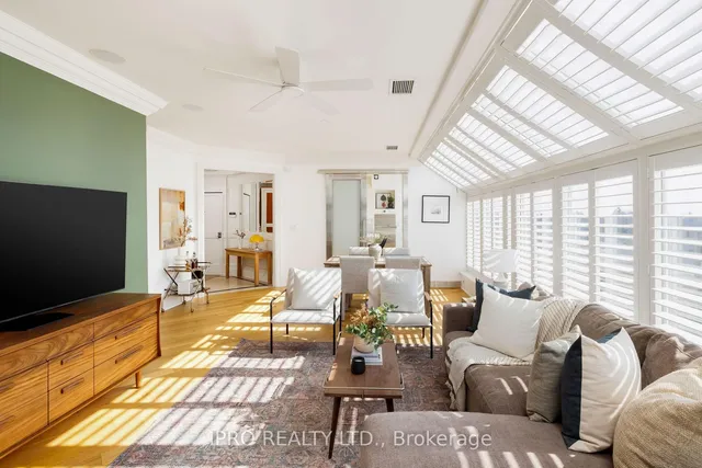 Additional image 11 of 935 Royal York Rd Unit PH 604