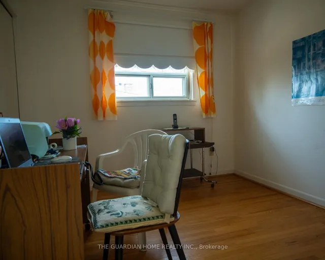 Additional image 8 of 22 Hoseyhill Cres