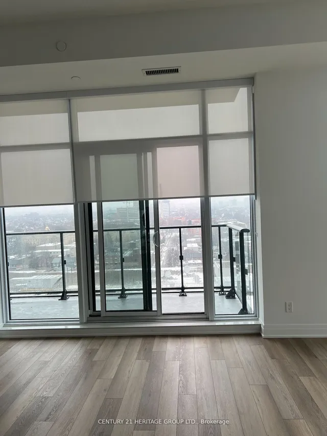 Additional image 14 of 543 Richmond St Unit LPH 4