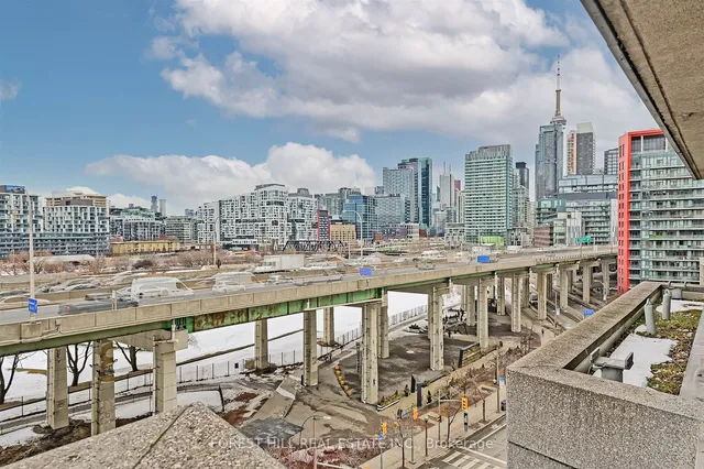 Additional image 32 of 209 Fort York Blvd Unit 960