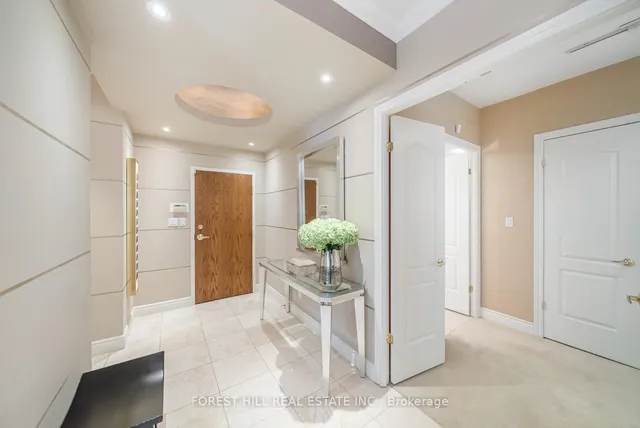 Additional image 4 of 11 William Carson Cres Unit 221