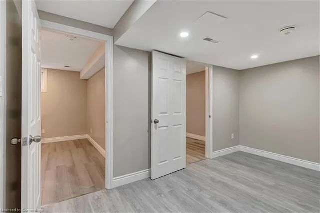 Additional image 20 of 67 Martinglen Cres