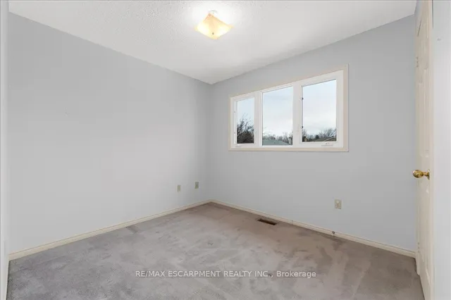 Additional image 21 of 1404 White Oaks Blvd