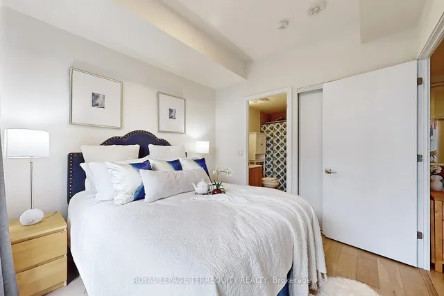 Additional image 21 of 840 St Clair Ave Unit 612