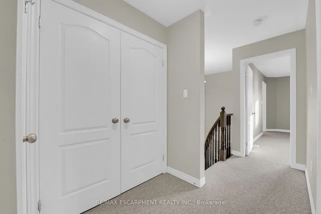 Additional image 23 of 12 Marina Point Cres